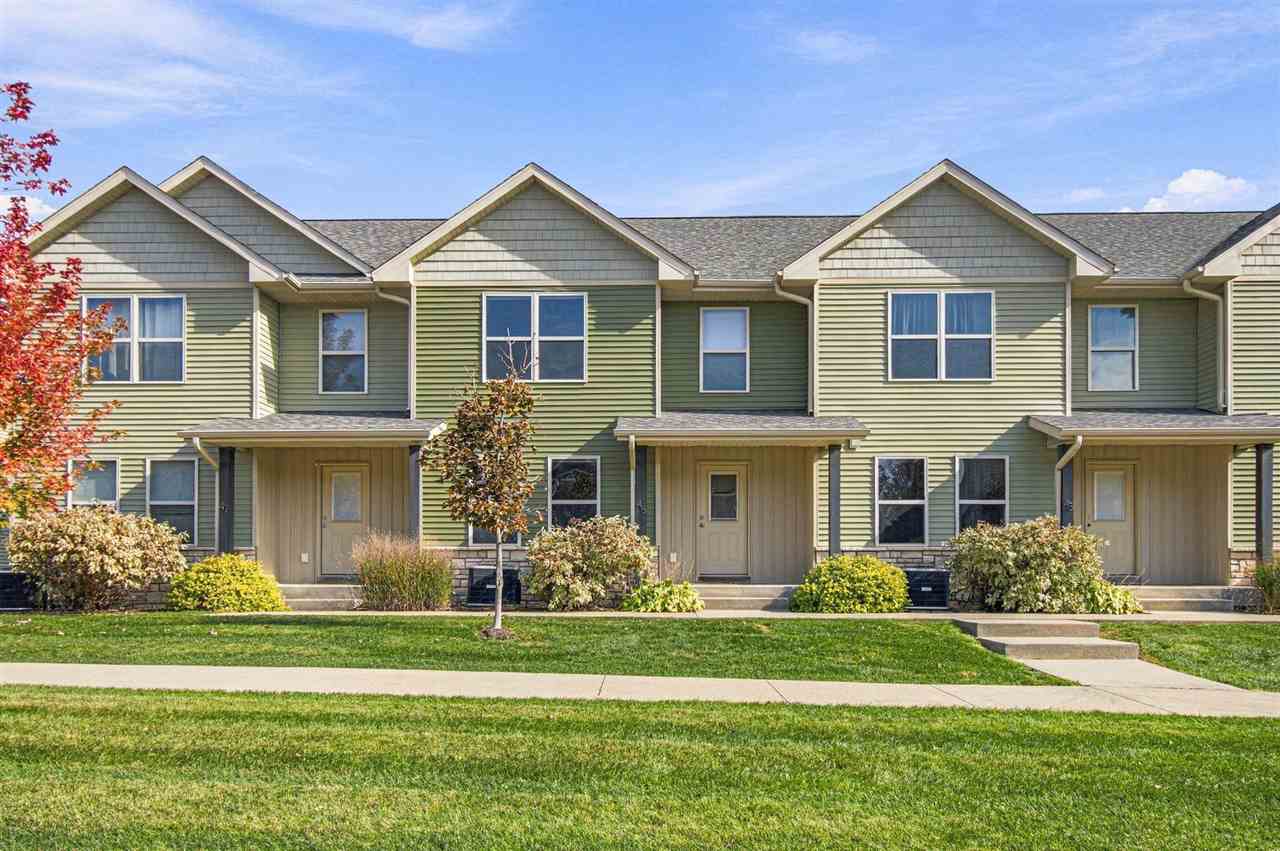 45 Renee Lane Tiffin IA 52340