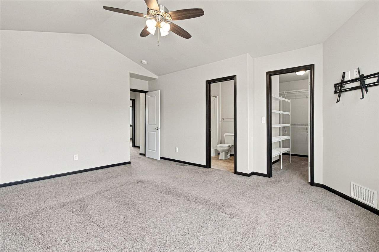 45 Renee Lane Tiffin IA 52340