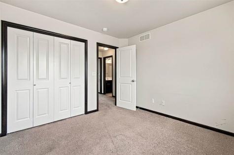 45 Renee Lane Tiffin IA 52340