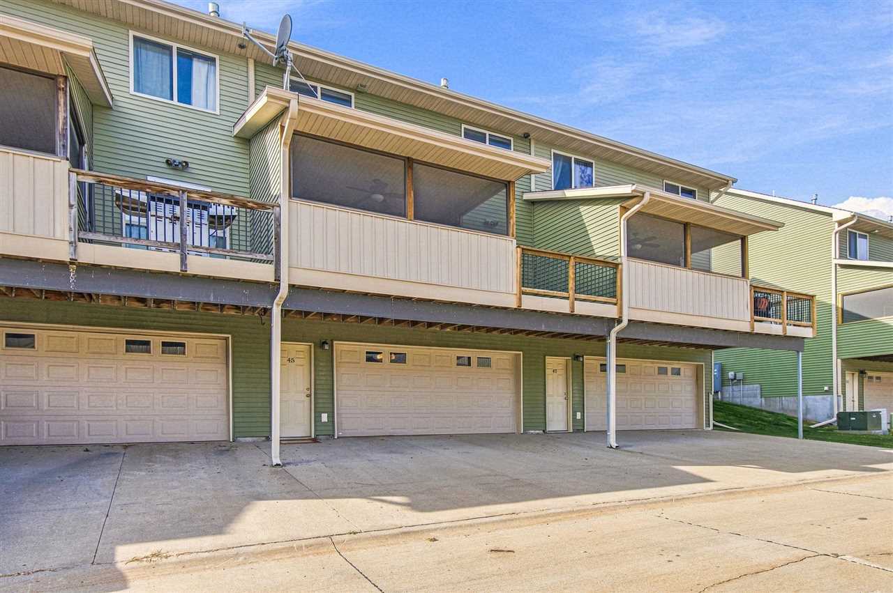 45 Renee Lane Tiffin IA 52340