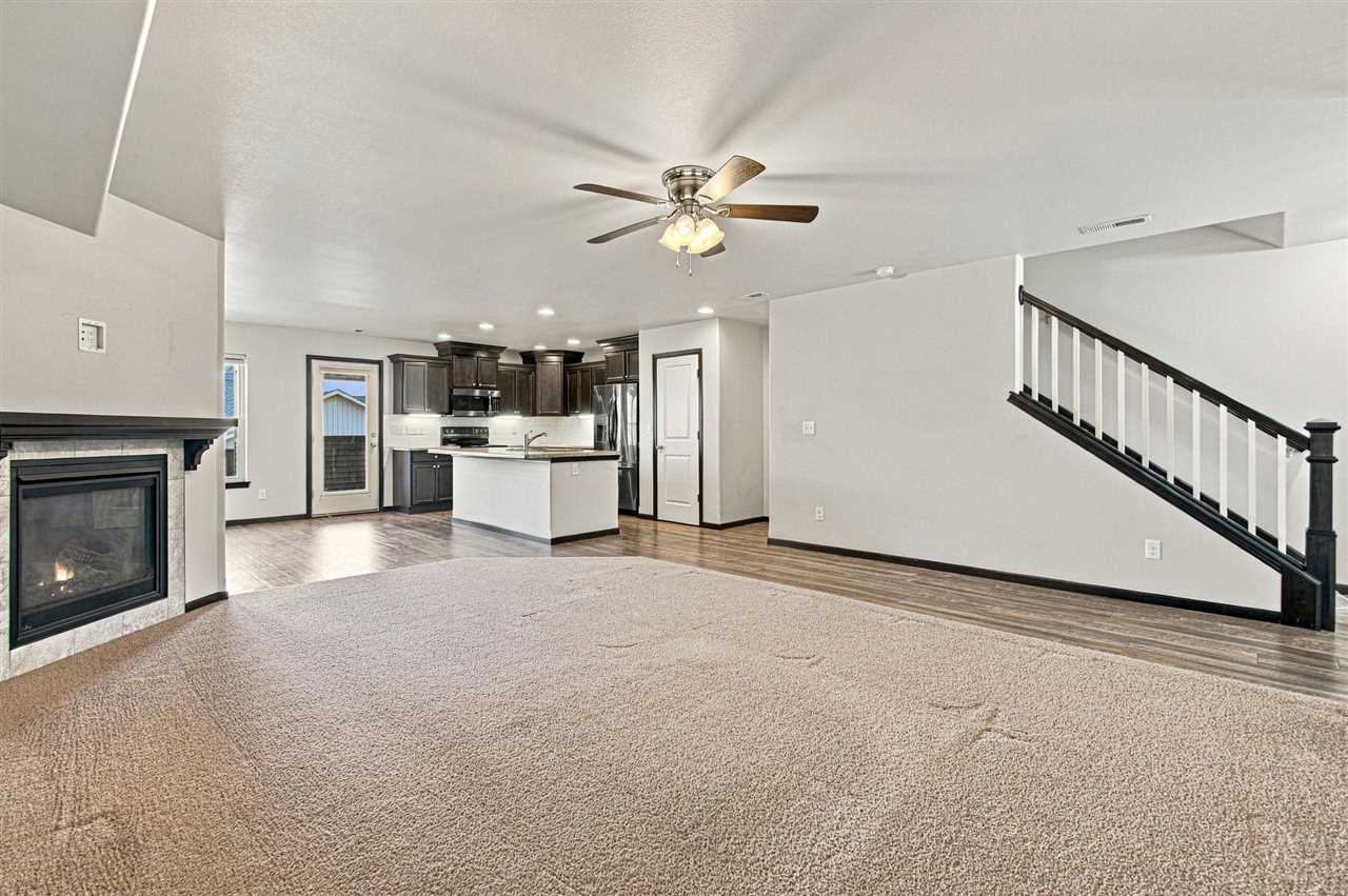 45 Renee Lane Tiffin IA 52340