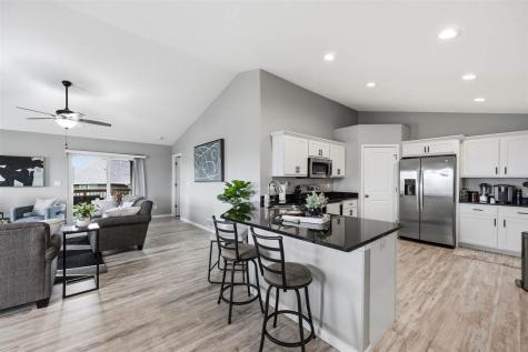 729 Heartland Court Fairfax IA 52228
