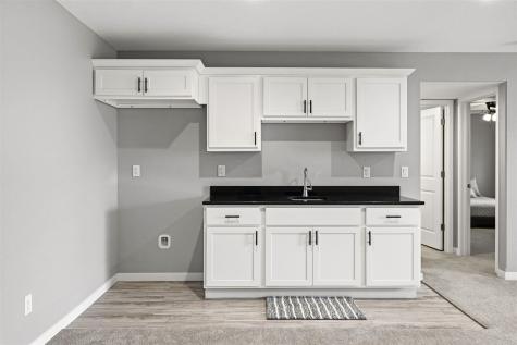 729 Heartland Court Fairfax IA 52228