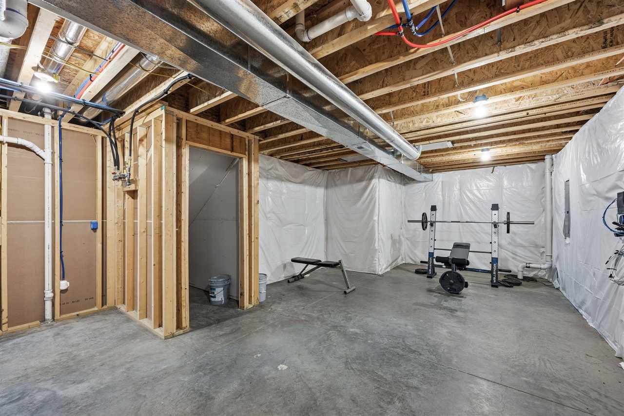 729 Heartland Court Fairfax IA 52228