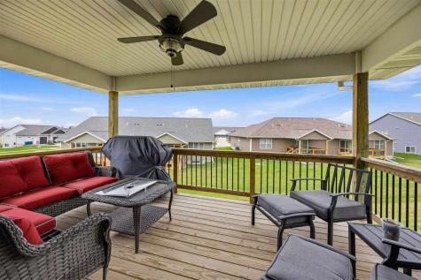 729 Heartland Court Fairfax IA 52228