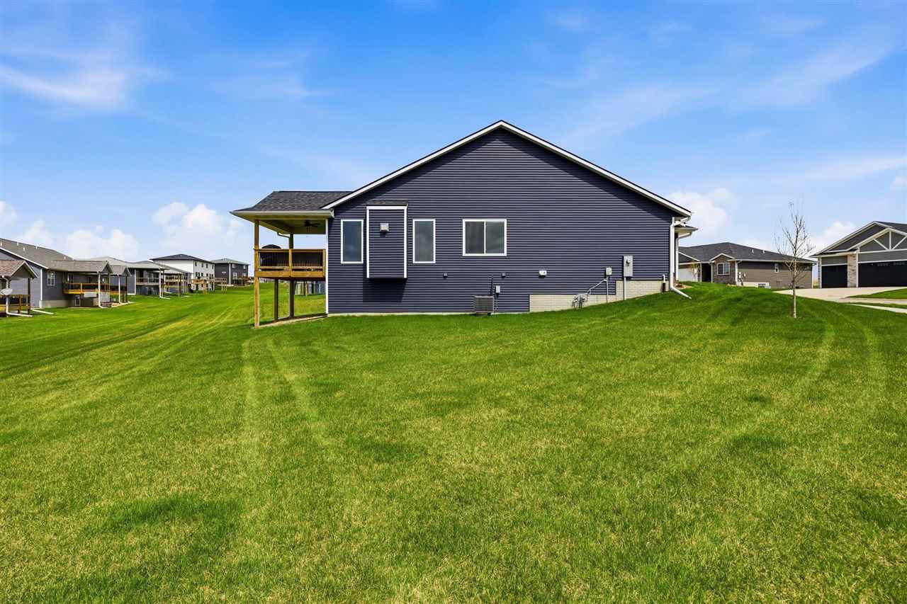 729 Heartland Court Fairfax IA 52228