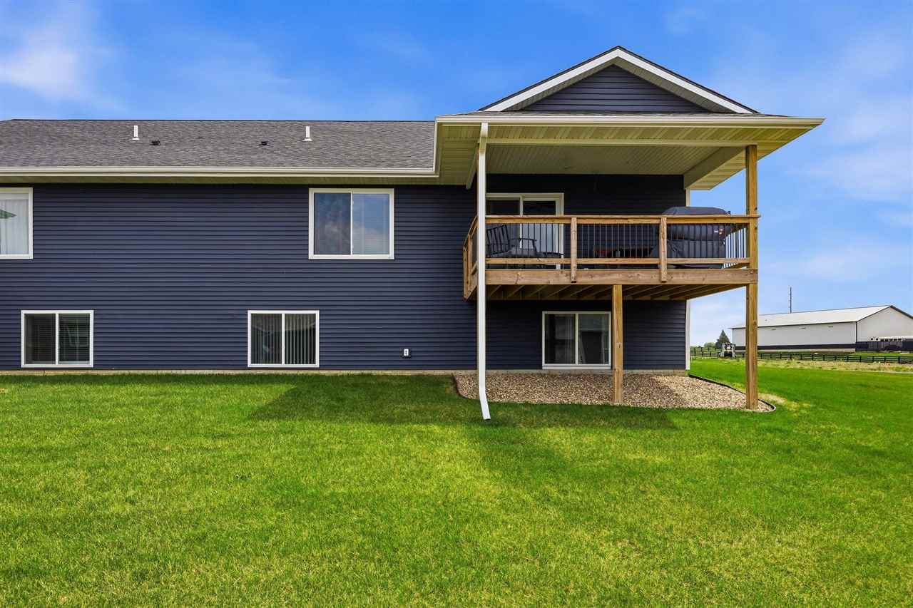 729 Heartland Court Fairfax IA 52228