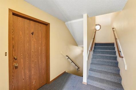 2613 Westwinds Drive Iowa City IA 52246