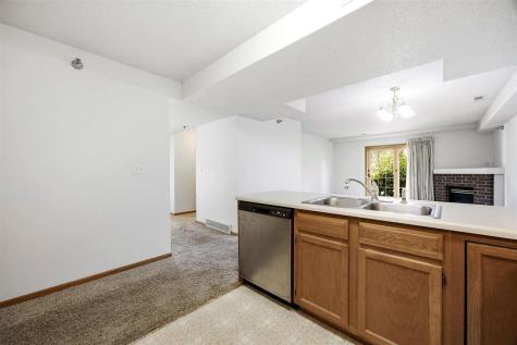 450 West Side Drive Iowa City IA 52246