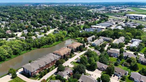 450 West Side Drive Iowa City IA 52246