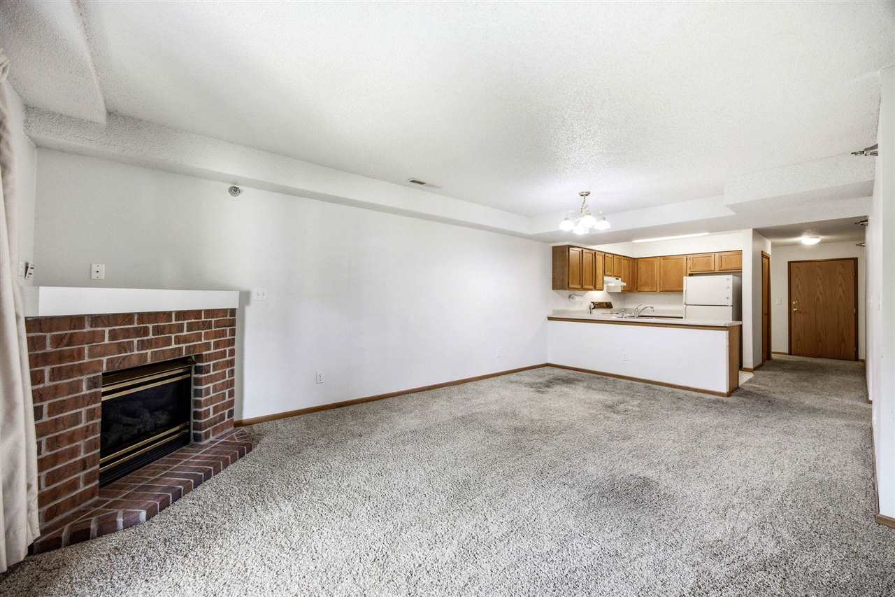 450 West Side Drive Iowa City IA 52246