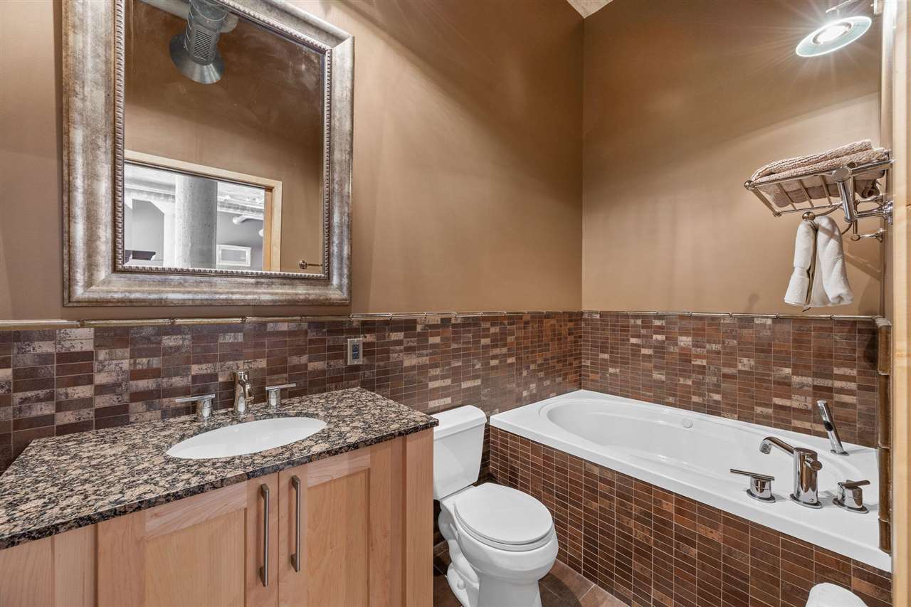900 2nd Street SE Cedar Rapids IA 52401
