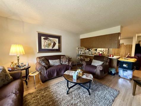 25 Lincoln Avenue #13 Iowa City IA 52246