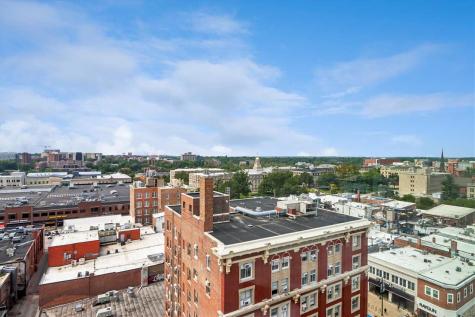 201 E Washington St. Unit 1202 Iowa City IA 52240