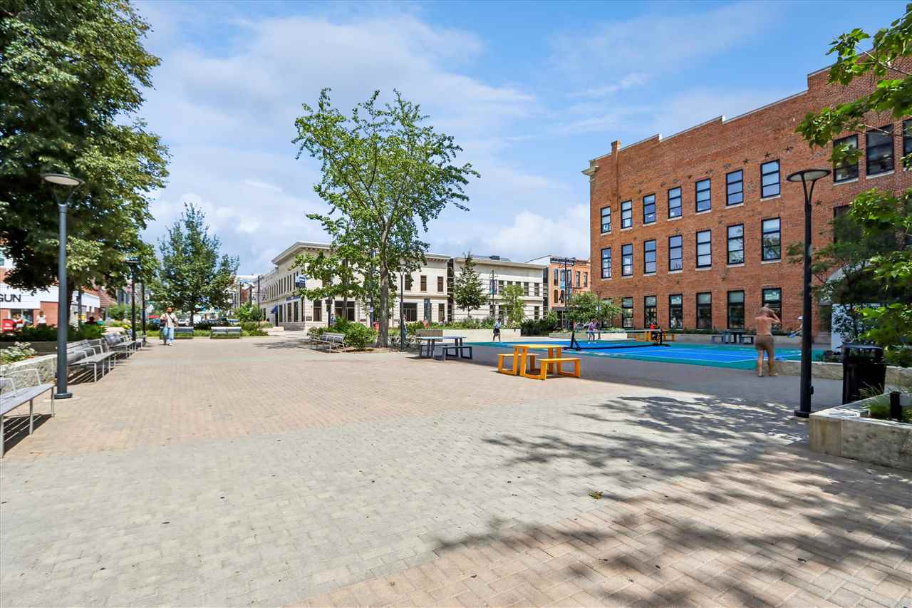 201 E Washington St. Unit 1202 Iowa City IA 52240