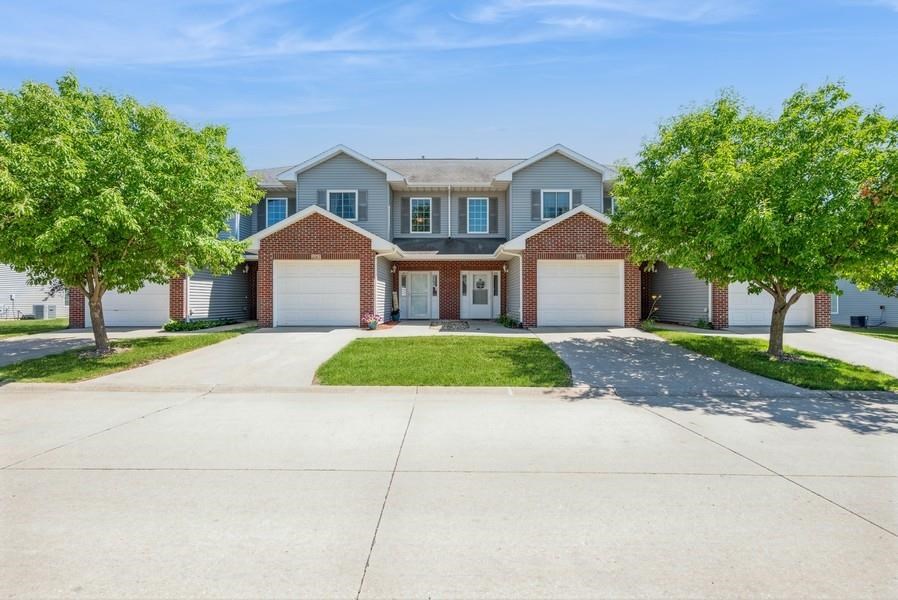 237 Copeland Lane North Liberty IA 52317-9188