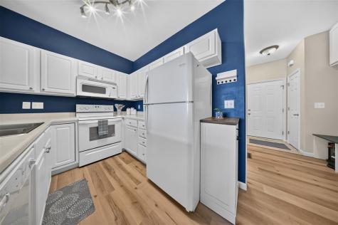 5829 SW Muirfield Drive Cedar Rapids IA 52404