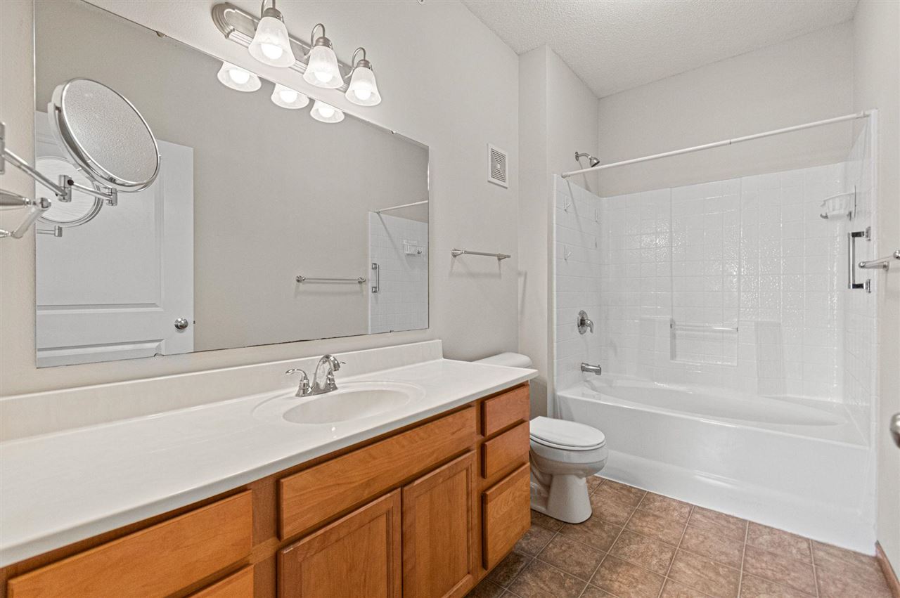 450 Penn Court North Liberty IA 52317