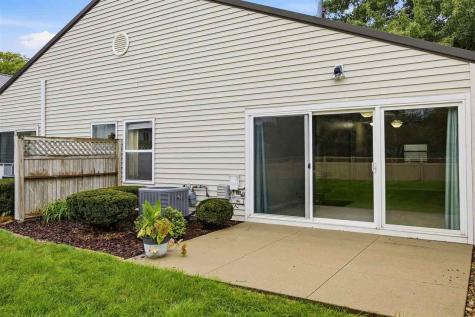 1220 Village Road Iowa City IA 52440