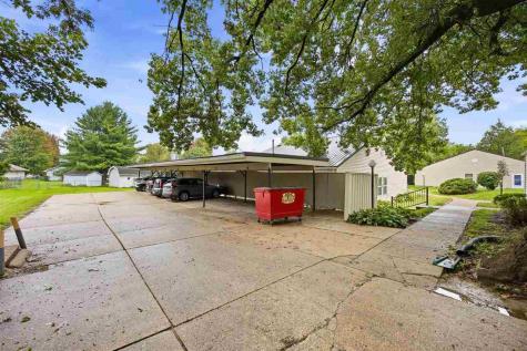 1220 Village Road Iowa City IA 52440