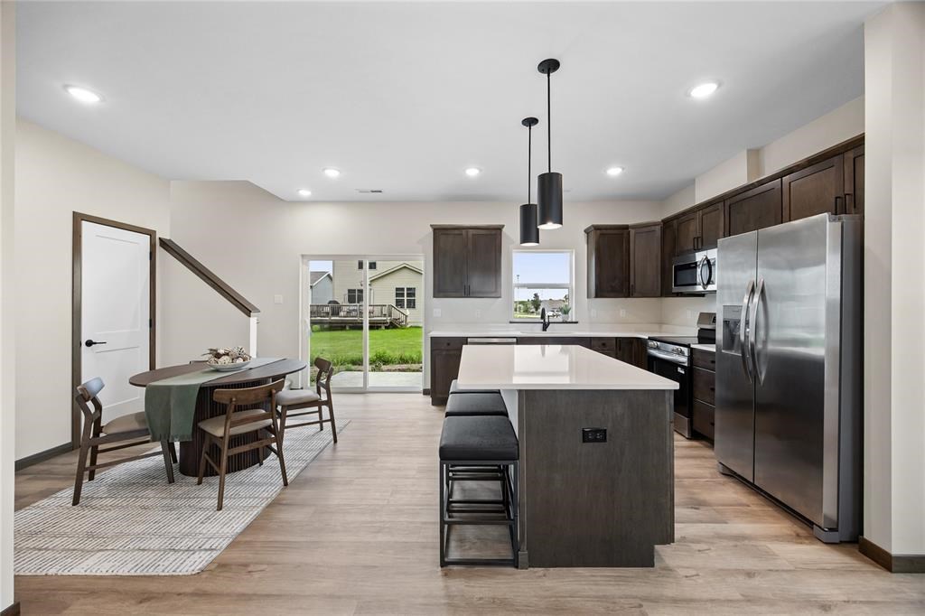 160 Bethany Loop SW Cedar Rapids IA 52404