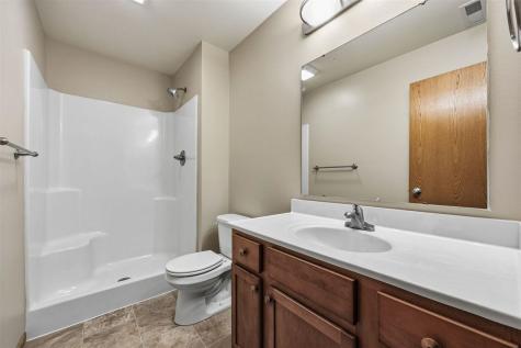 1064 Sunny Side Drive North Liberty IA 52317
