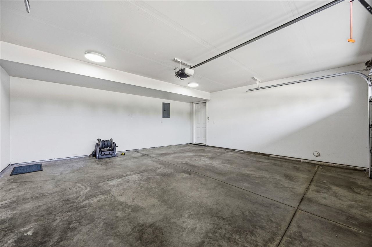 1064 Sunny Side Drive North Liberty IA 52317