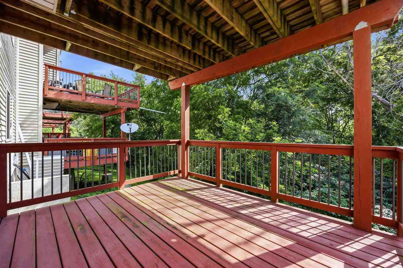 1064 Sunny Side Drive North Liberty IA 52317