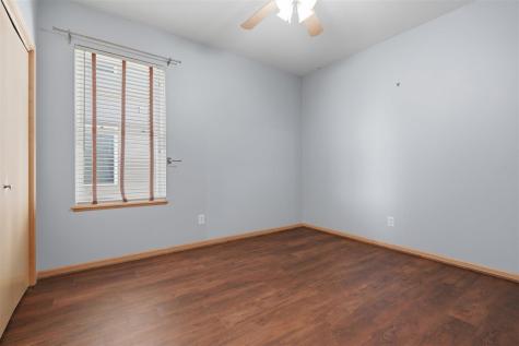 1092 Walnut Avenue Riverside IA 52327