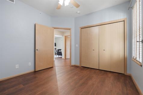 1092 Walnut Avenue Riverside IA 52327