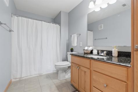 1092 Walnut Avenue Riverside IA 52327