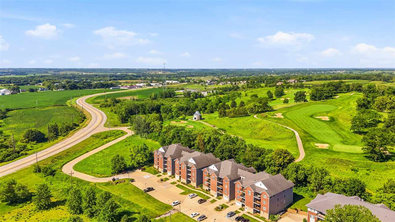 1092 Walnut Avenue Riverside IA 52327