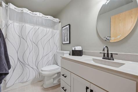 49 Duck Creek Place Iowa City IA 52246