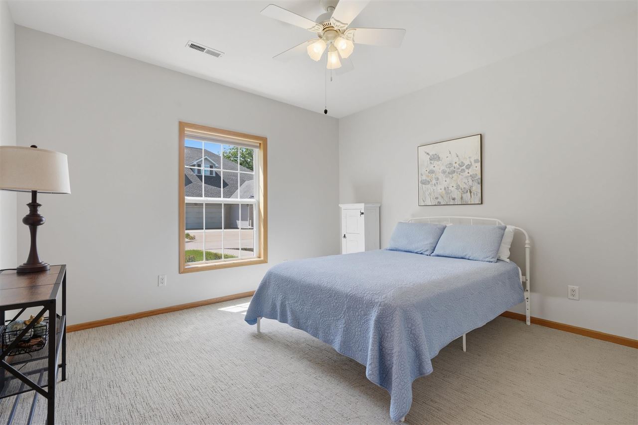 49 Duck Creek Place Iowa City IA 52246