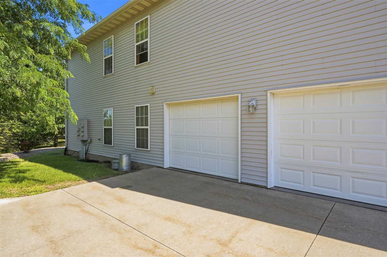 49 Duck Creek Place Iowa City IA 52246