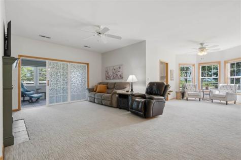 49 Duck Creek Place Iowa City IA 52246