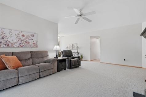 49 Duck Creek Place Iowa City IA 52246