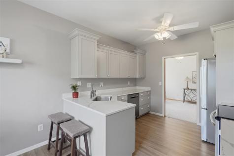 49 Duck Creek Place Iowa City IA 52246