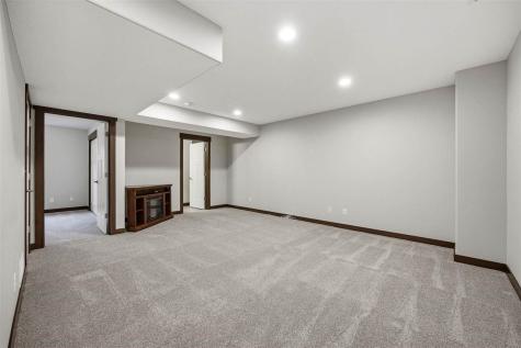 3507 Pioneer Avenue SE Cedar Rapids IA 52403