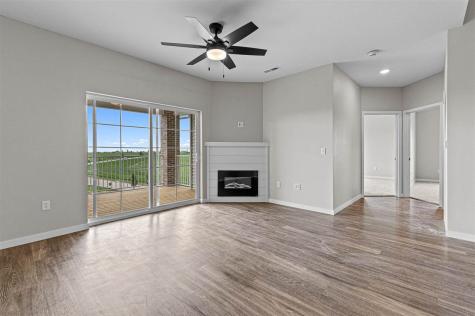 2877 Spring Rose Circle #309 Coralville IA 52241