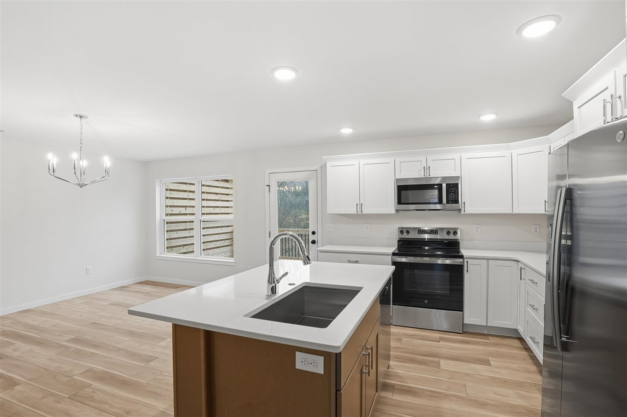 695 E Foster Road Iowa City IA 52245