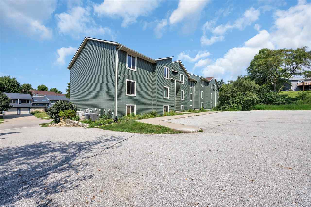 1705 Lynncrest Drive Coralville IA 52241-2738