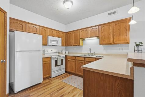 920 W Cherry Street North Liberty IA 51317