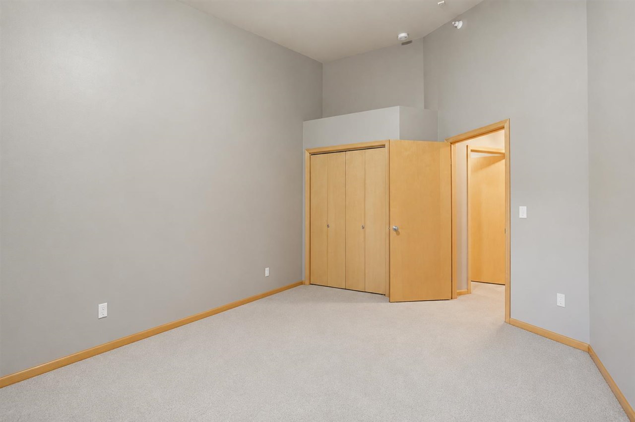 420 N 1st Avenue Iowa City IA 52245