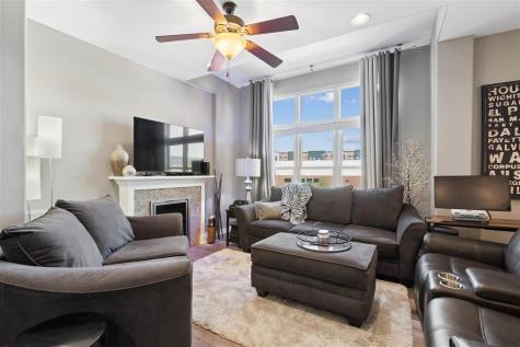 843 Quarry Road Iowa City IA 52241