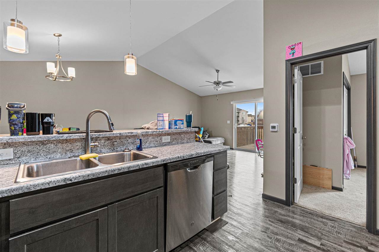 372 Tanglewood Drive Solon IA 52333