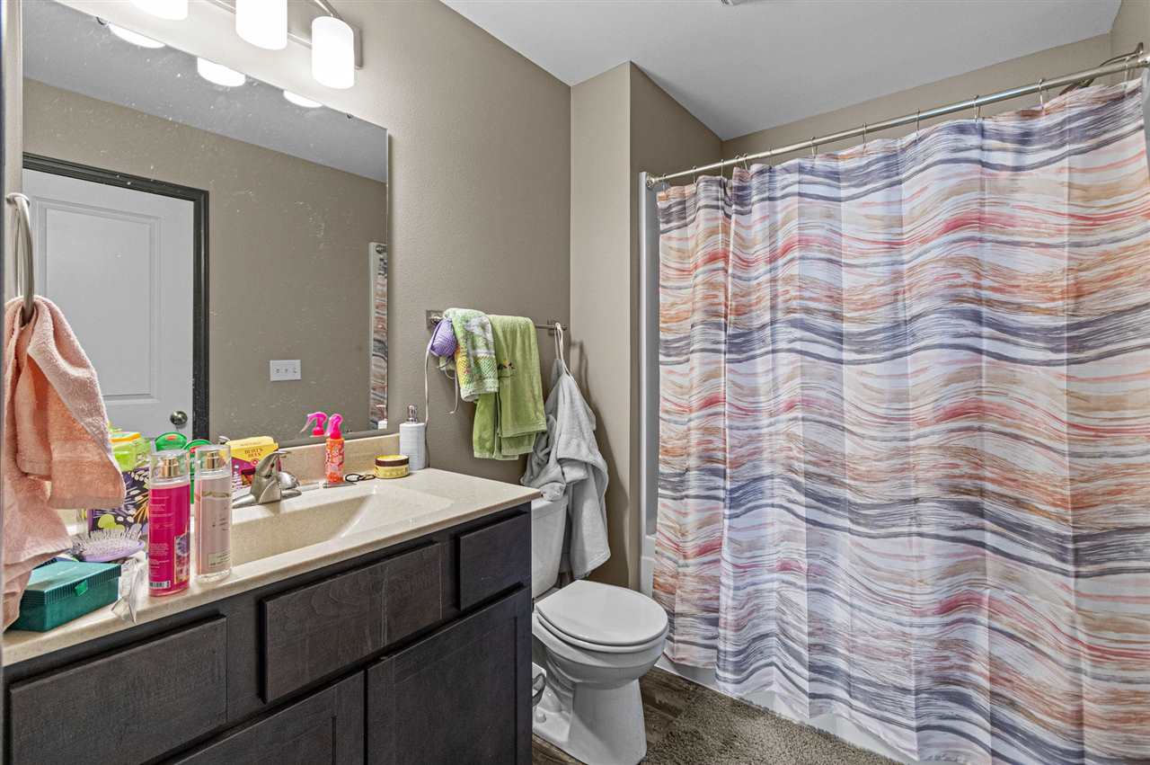 372 Tanglewood Drive Solon IA 52333