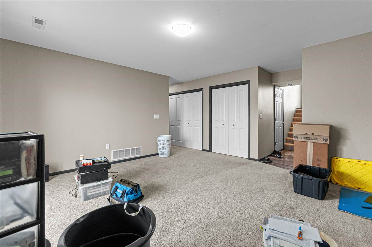 372 Tanglewood Drive Solon IA 52333