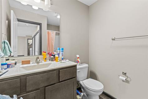 372 Tanglewood Drive Solon IA 52333