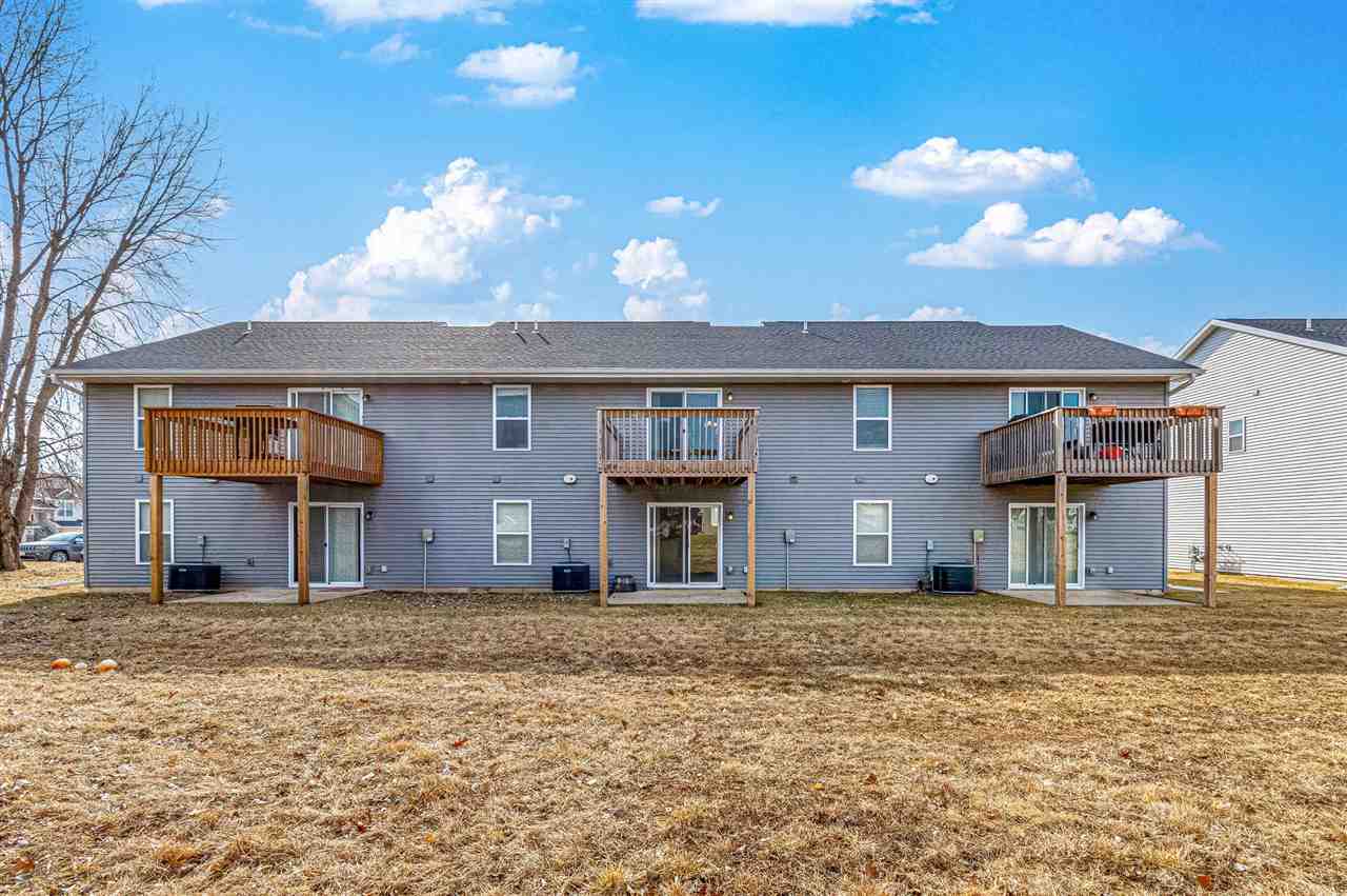 372 Tanglewood Drive Solon IA 52333